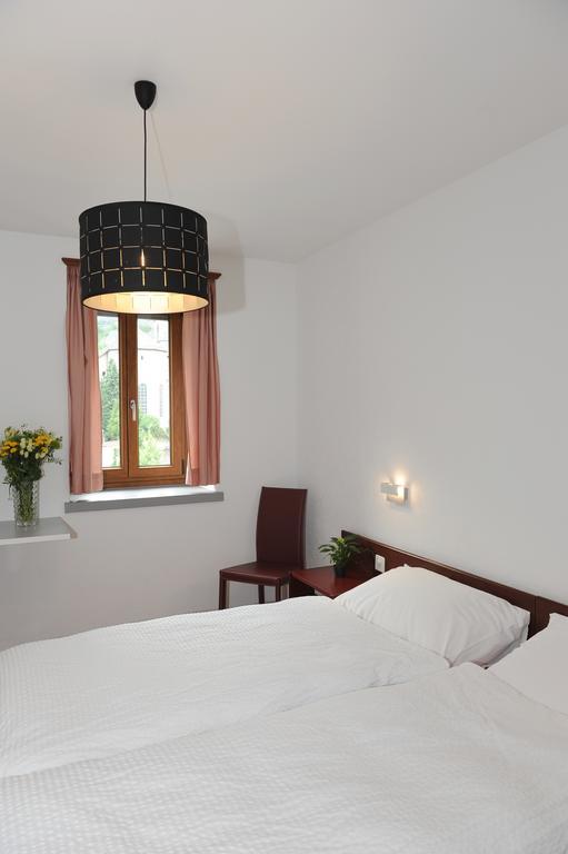 La Dent-du-Midi Hôtel & Restaurant Saint-Maurice Eksteriør billede