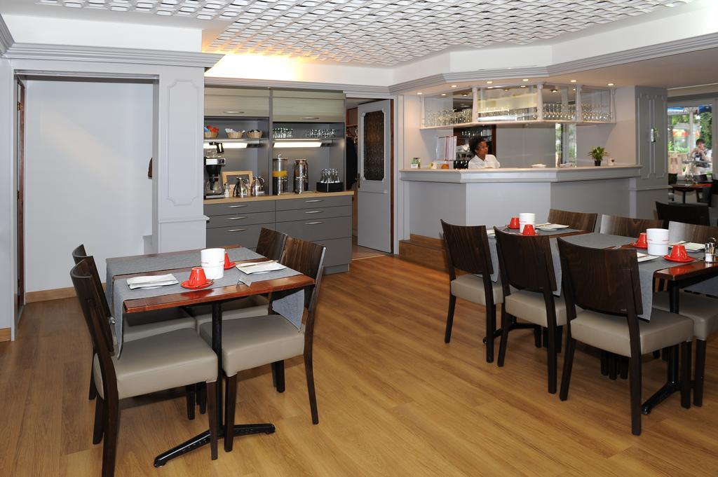 La Dent-du-Midi Hôtel & Restaurant Saint-Maurice Eksteriør billede
